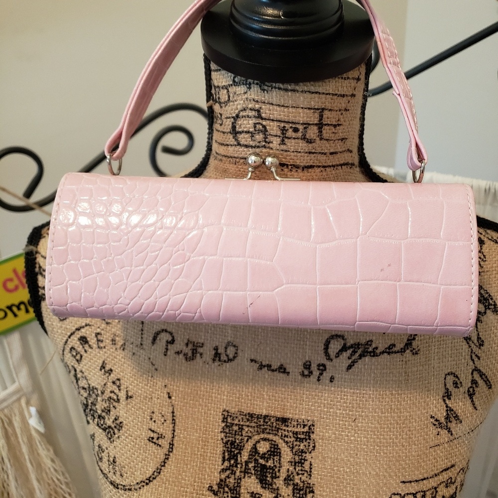 Cosmopolitan pink faux alligator purse